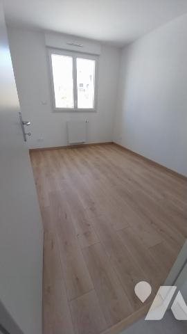 Maison à louer, 75m², Plerguer
