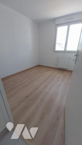 Maison à louer, 75m², Plerguer