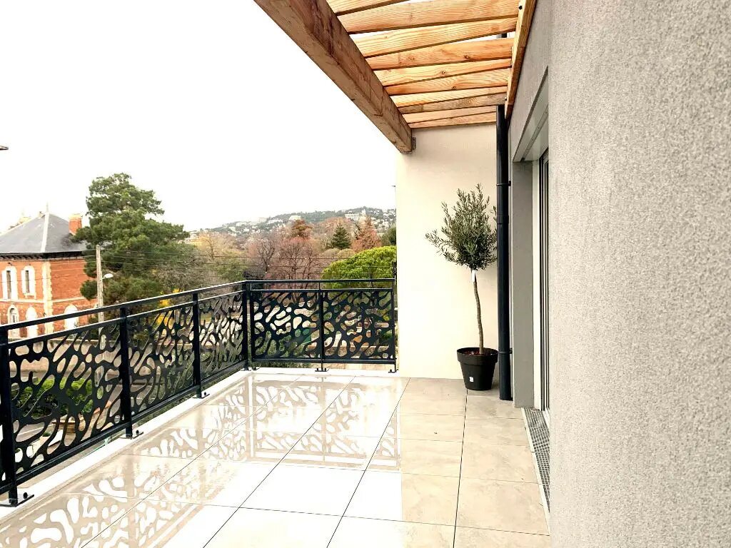 Appartement à louer, 60m², Marseille 8ème