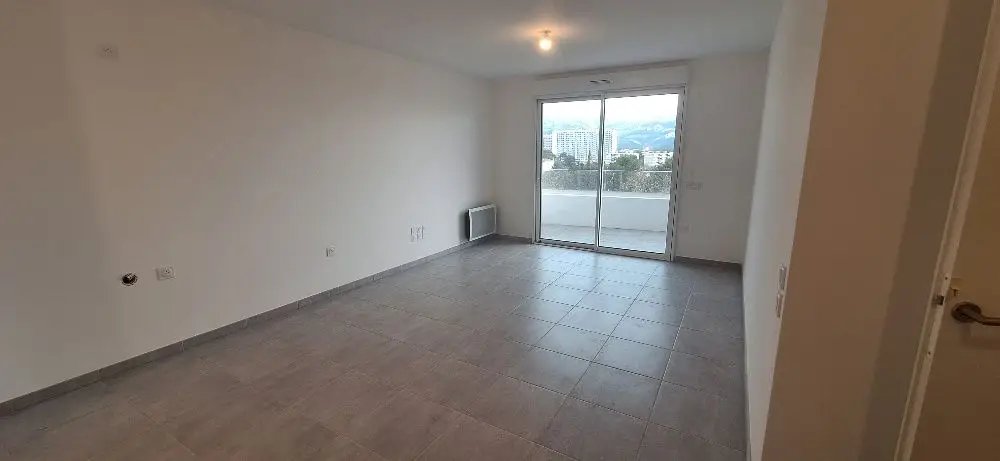 Appartement à louer, 59m², Marseille 9ème