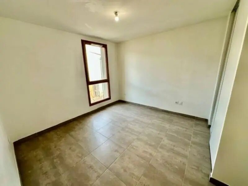 Appartement à louer, 42m², Châteauneuf-le-Rouge