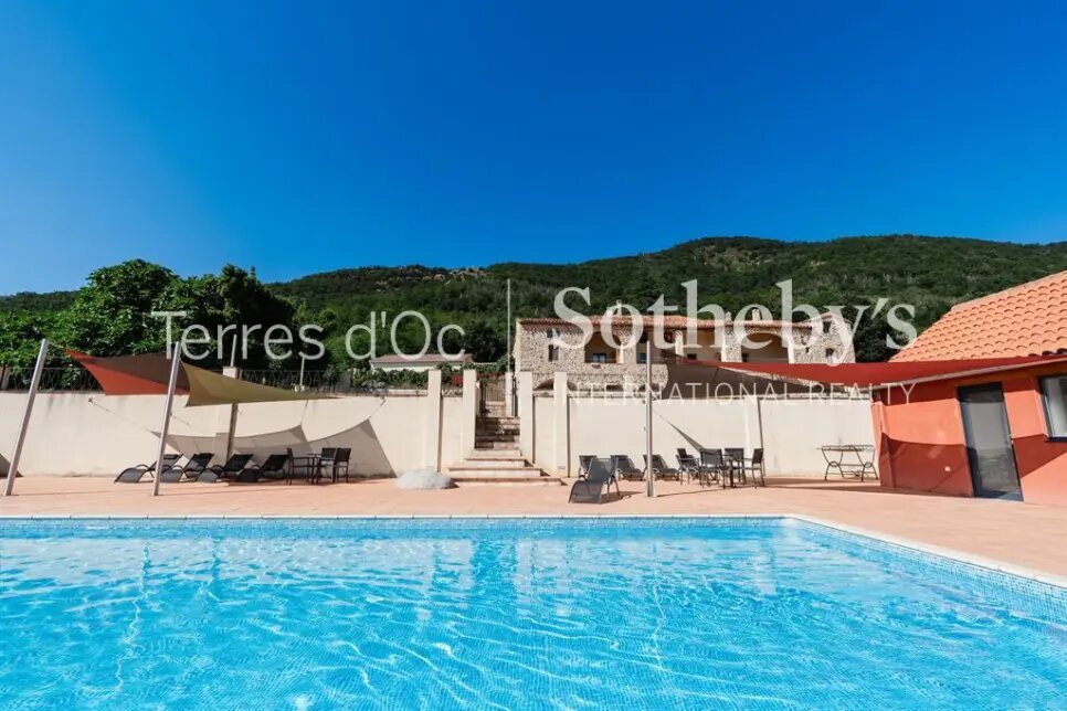 Maison à vendre, 411m², Saint-Laurent-de-Cerdans