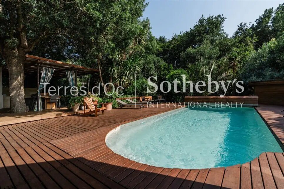 Maison à vendre, 226m², Saint-Estève