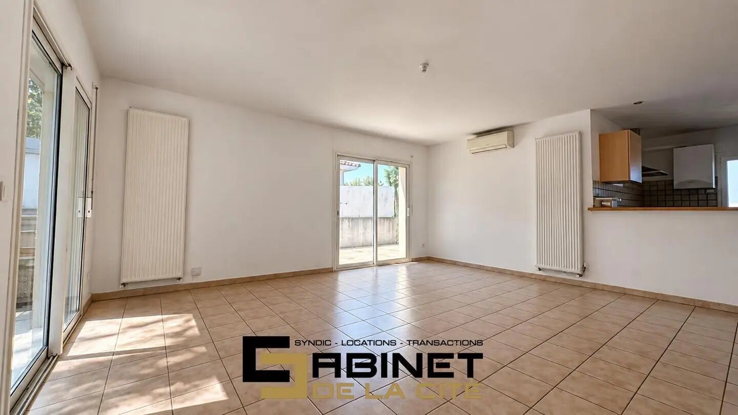 Appartement à vendre, 73m², Saint-Estève