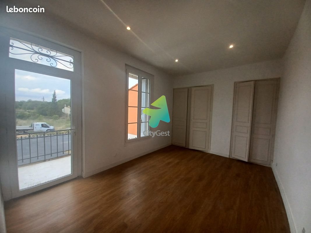 Appartement à louer, 77m², Le Boulou