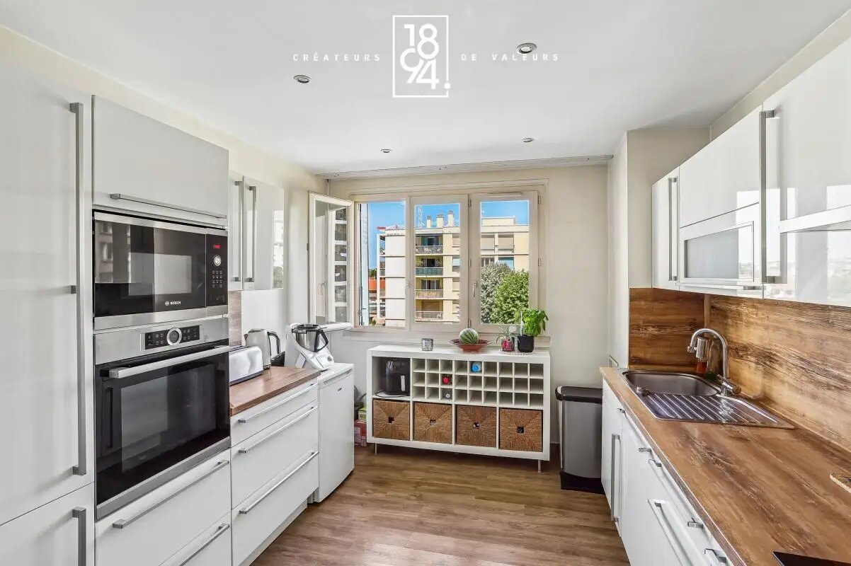 Appartement à vendre, 100m², Lyon 8ème