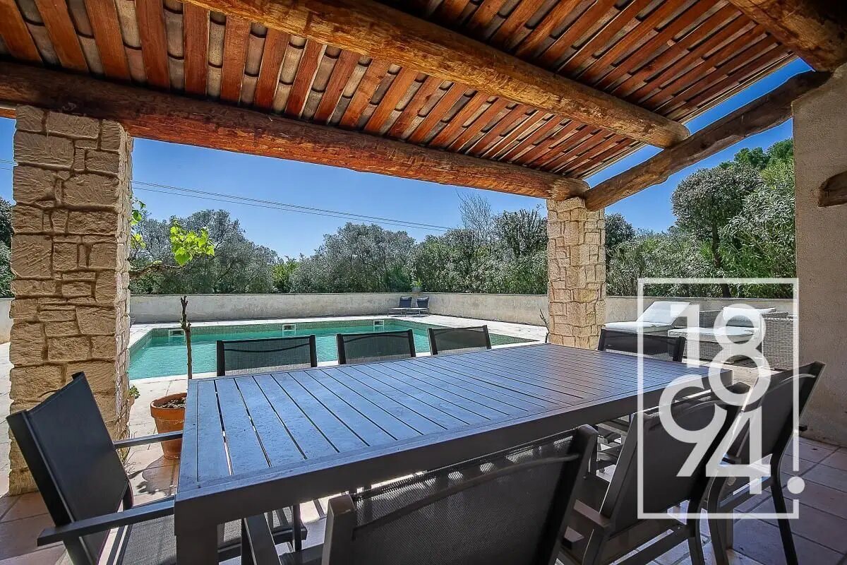 Maison à vendre, 301m², Lançon-Provence