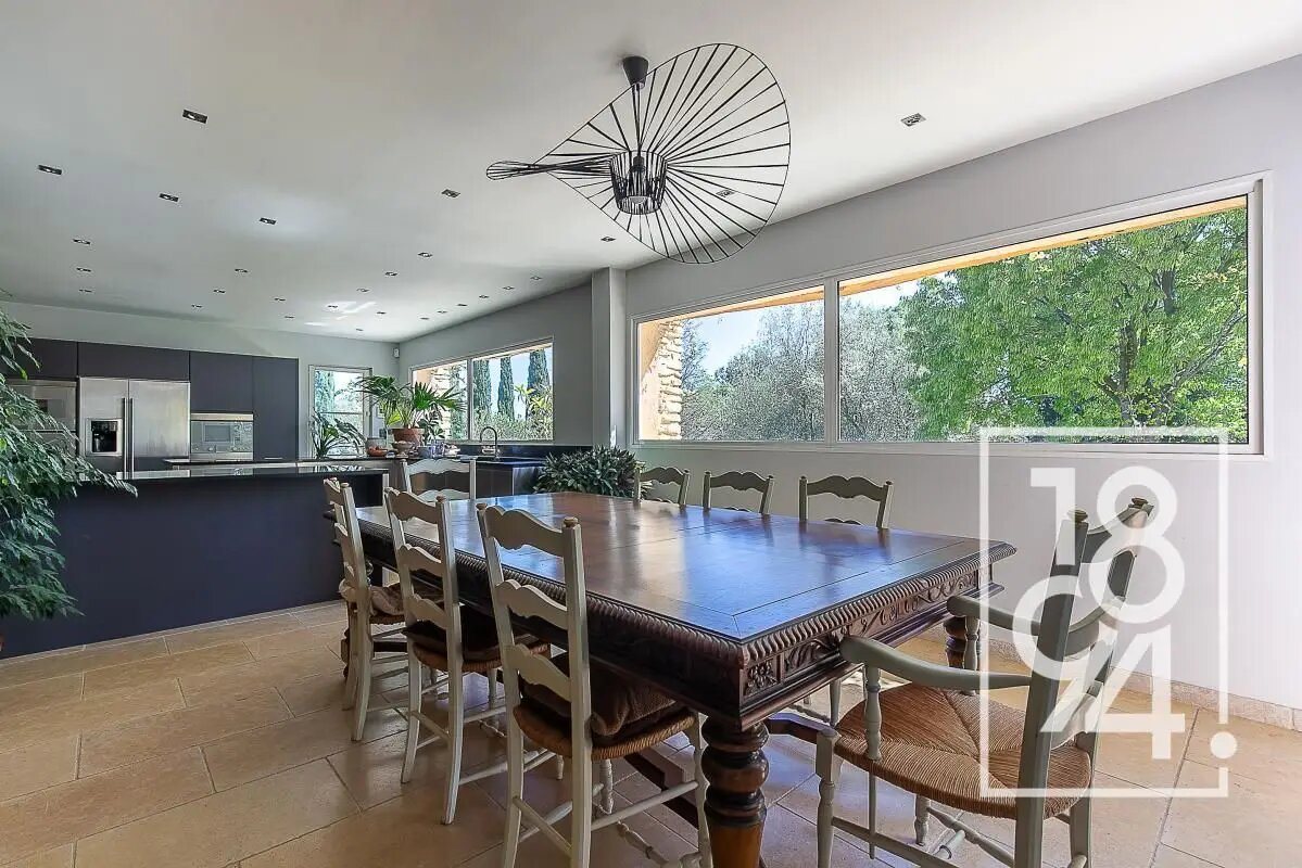 Maison à vendre, 301m², Lançon-Provence