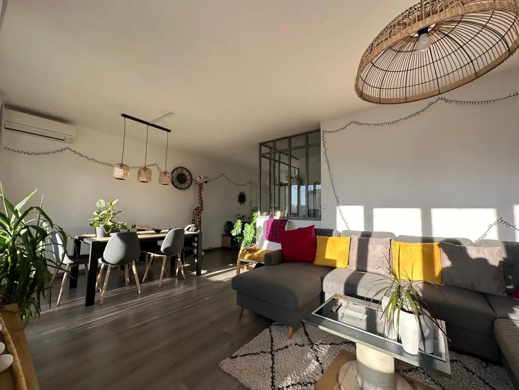 Appartement à louer, 67m², Marseille 9ème