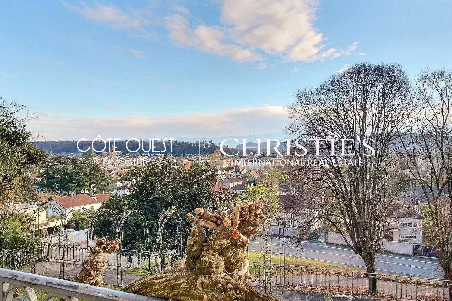 Maison à vendre, 1000m², Pau