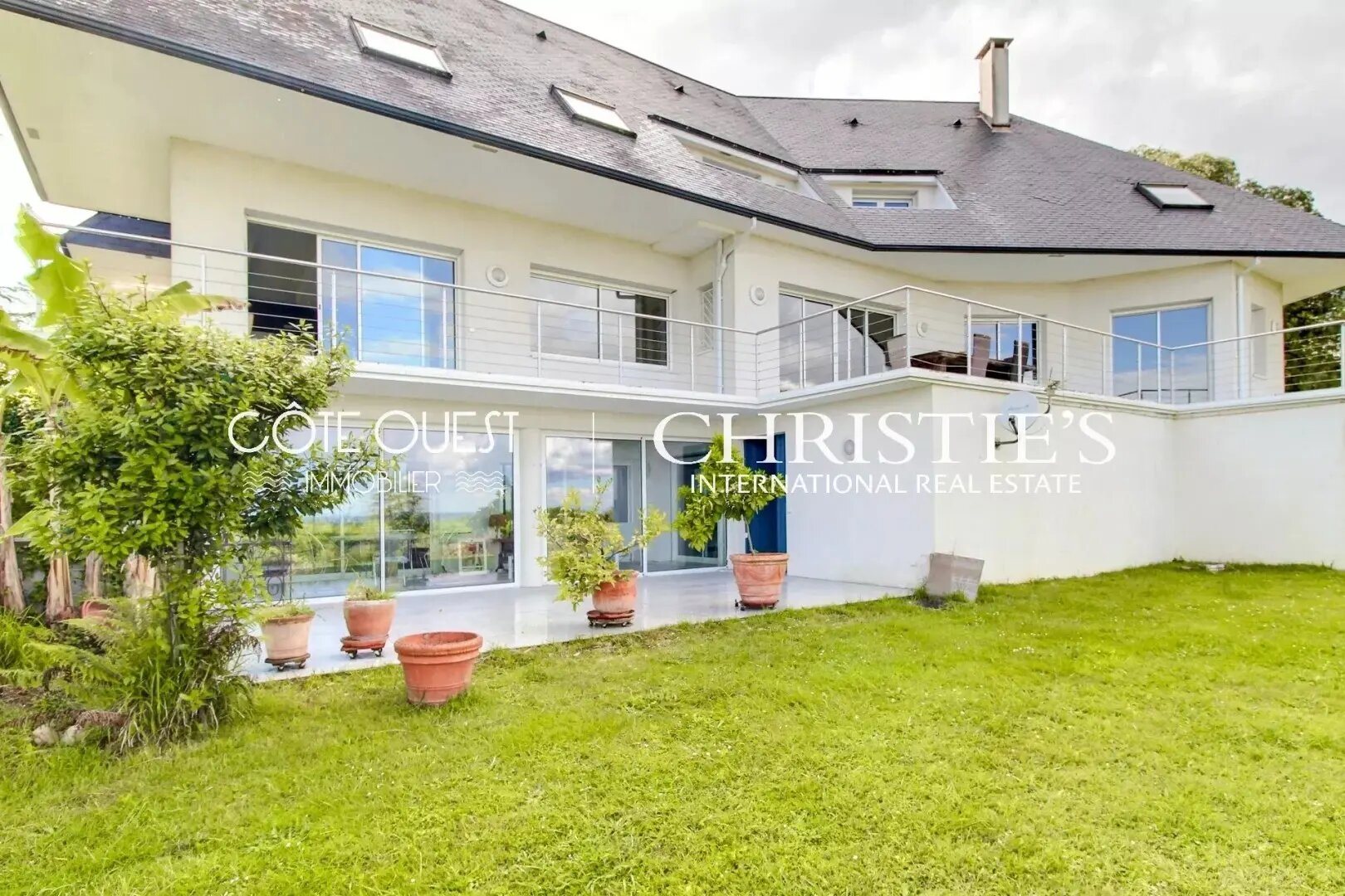 Maison à vendre, 490m², Jurançon