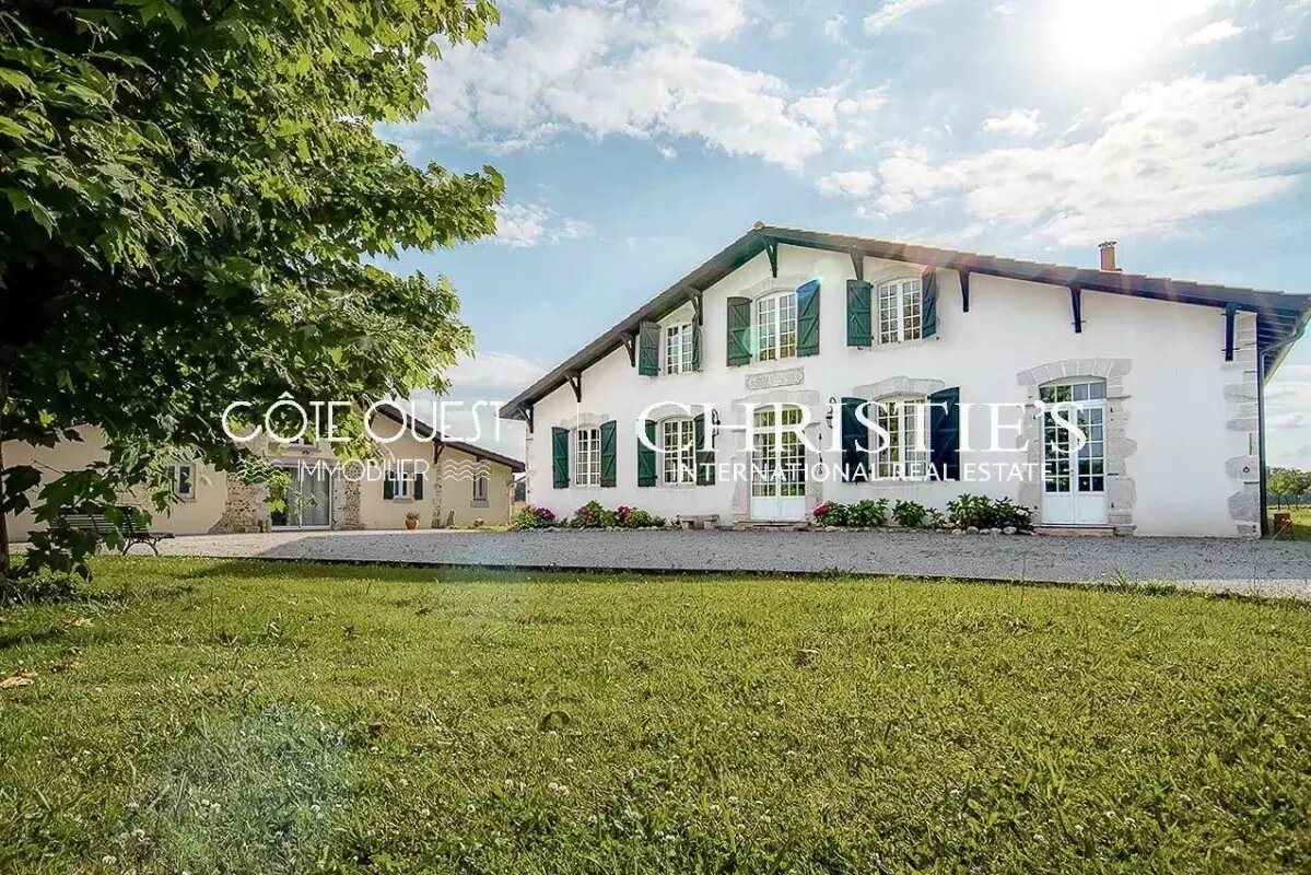 Maison à vendre, 450m², Saint-Etienne-d'Orthe