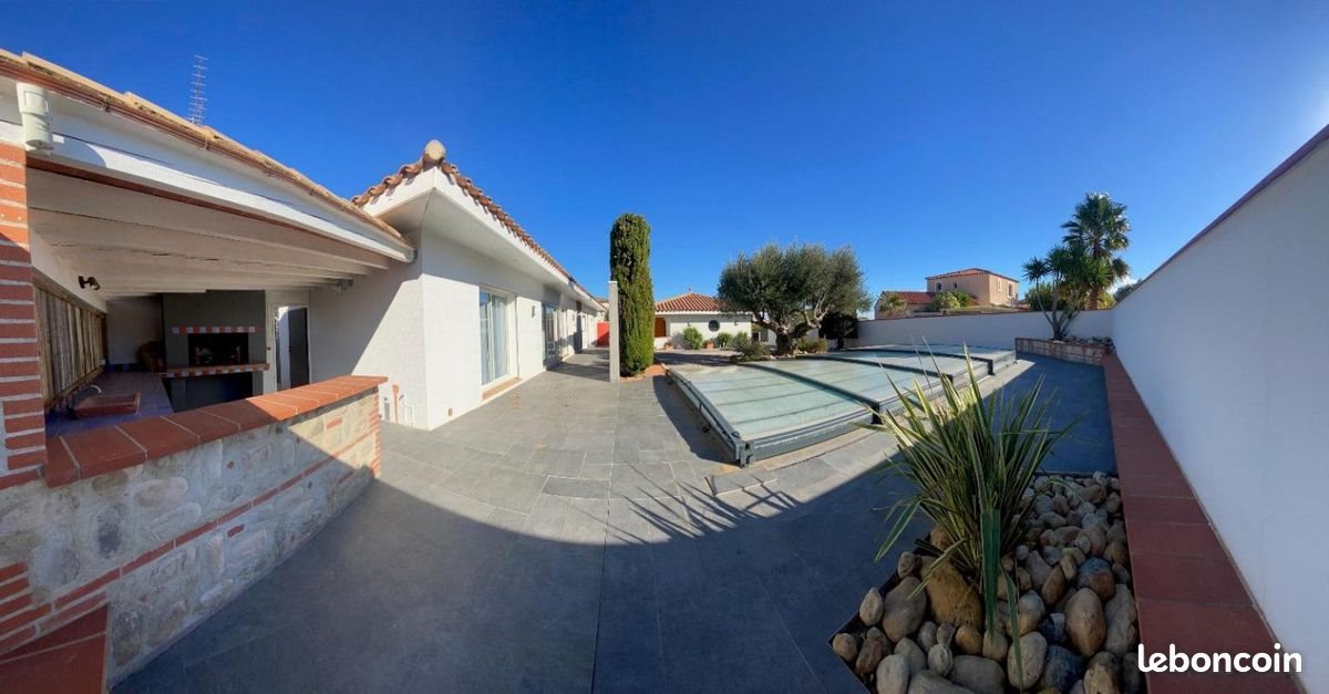 Maison à louer, 196m², Thuir