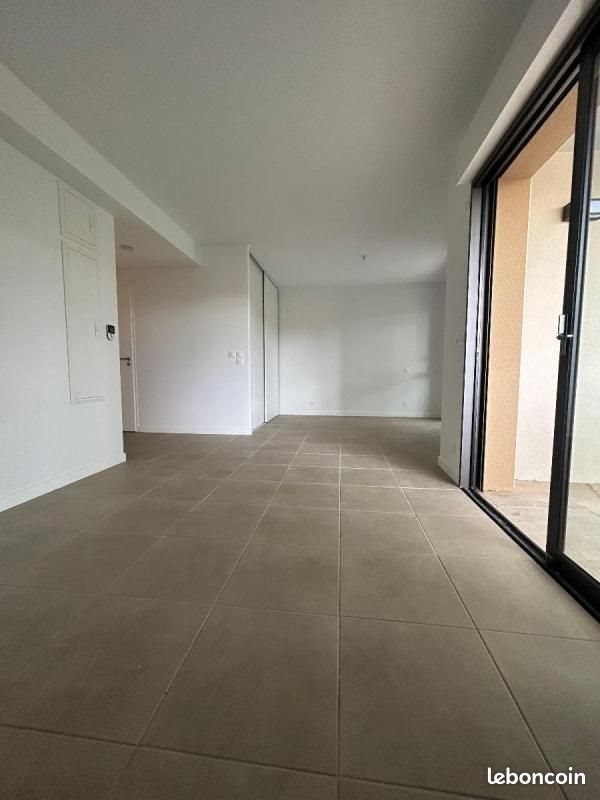 Appartement à louer, 35m², Elne
