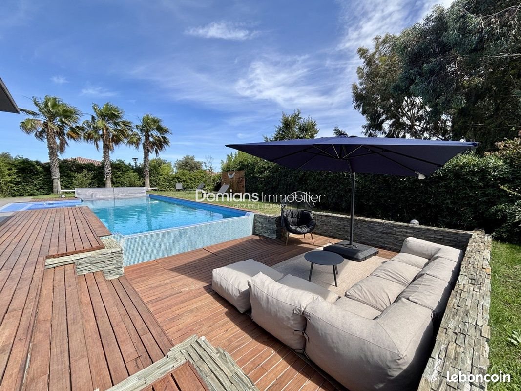 Maison à vendre, 201m², Saint-Cyprien