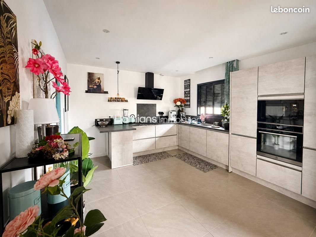 Appartement à vendre, 121m², Perpignan