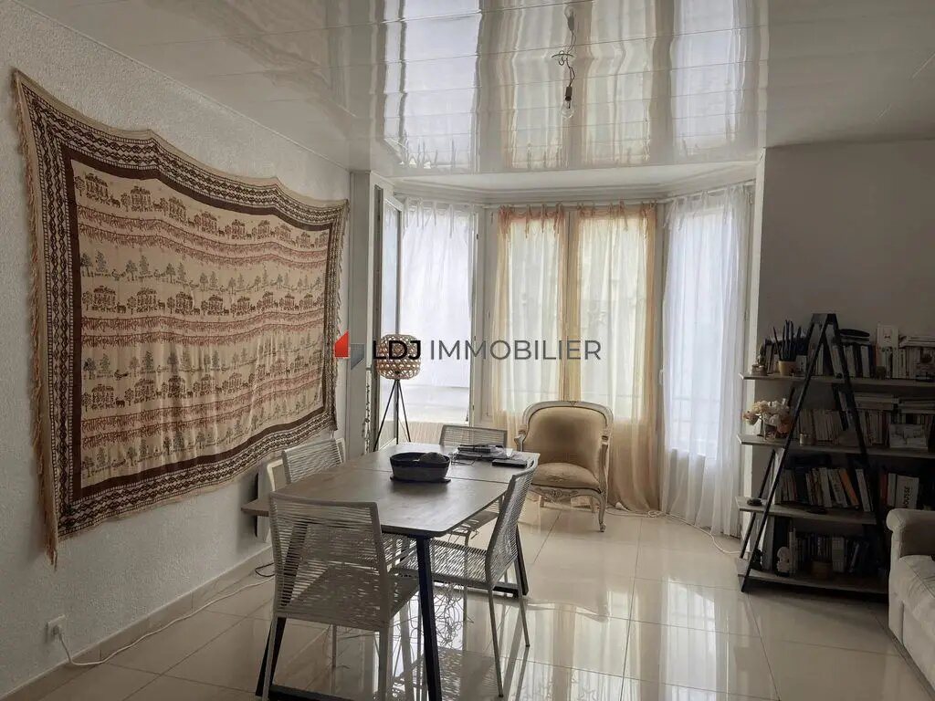 Appartement à vendre, 77m², Céret