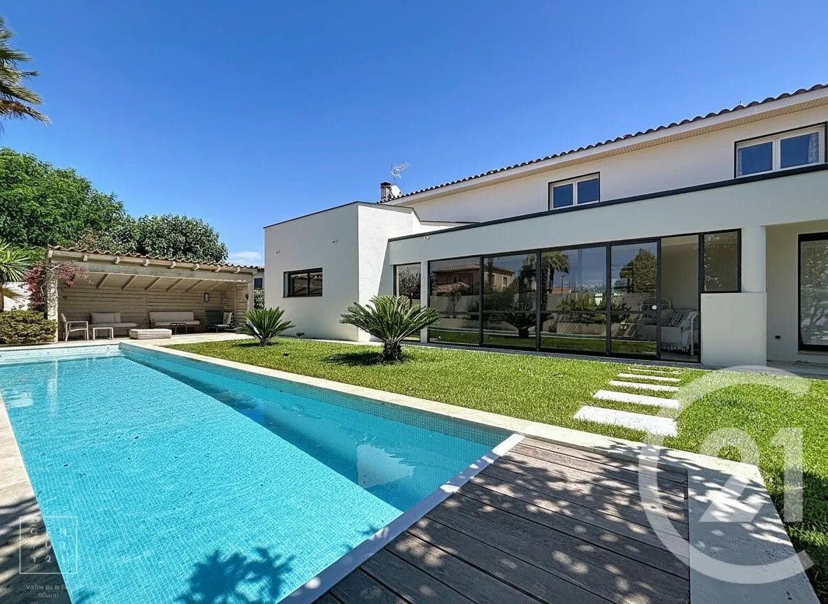 Maison à vendre, 290m², Canohès