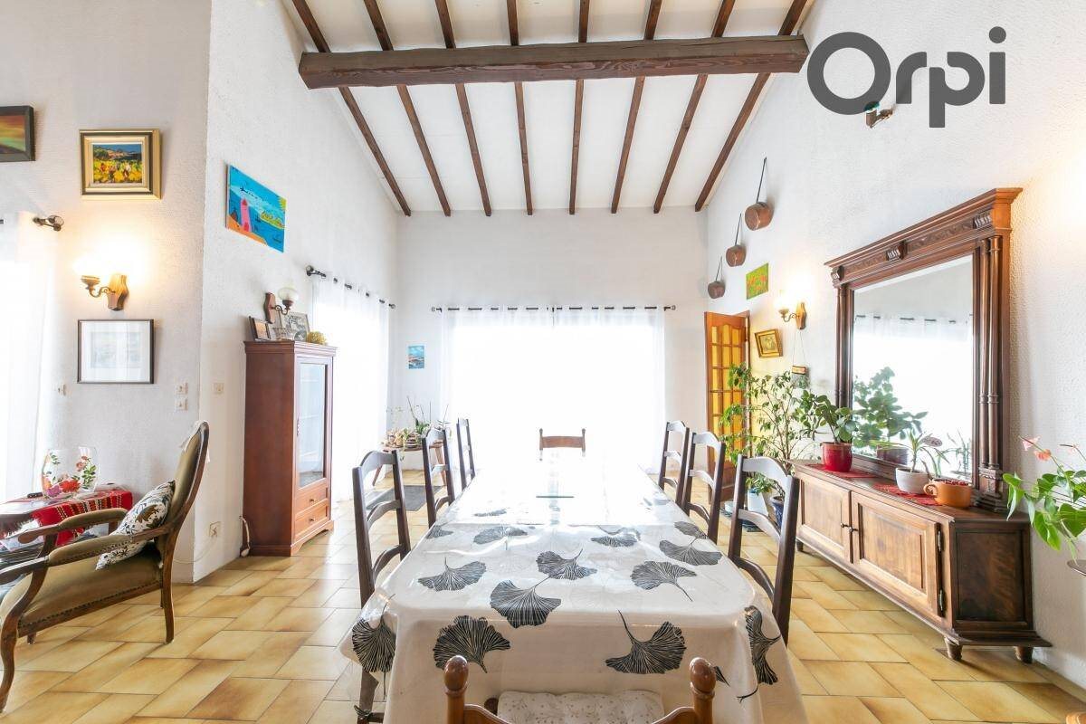 Maison à vendre, 185m², Saint-Estève