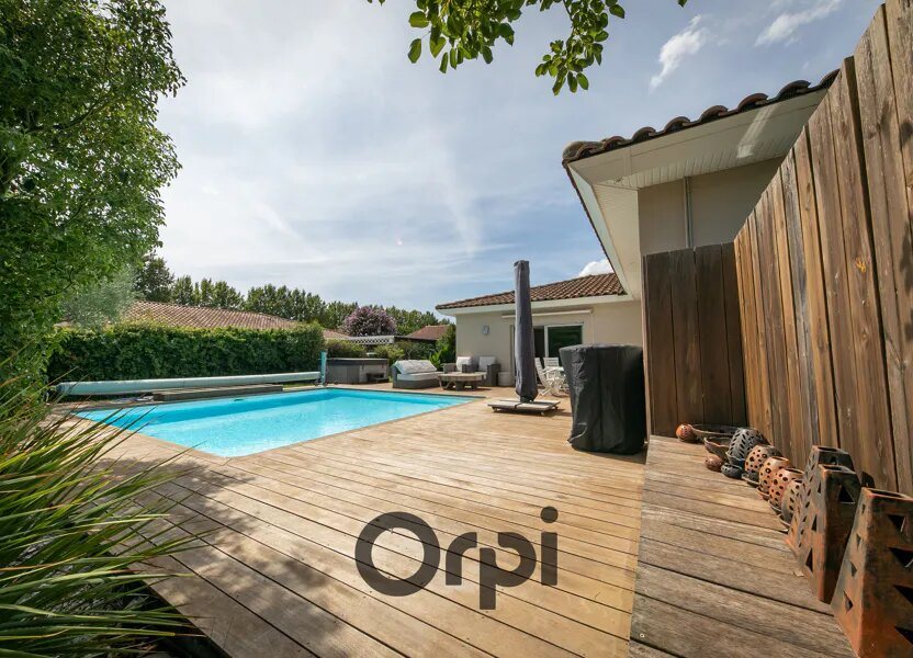 Maison à vendre, 140m², Saint-Estève