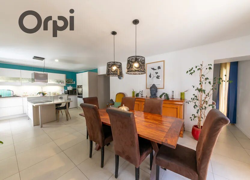 Maison à vendre, 136m², Saint-Estève