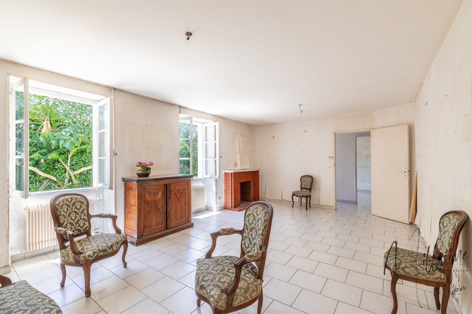 Maison à vendre, 150m², Charmé