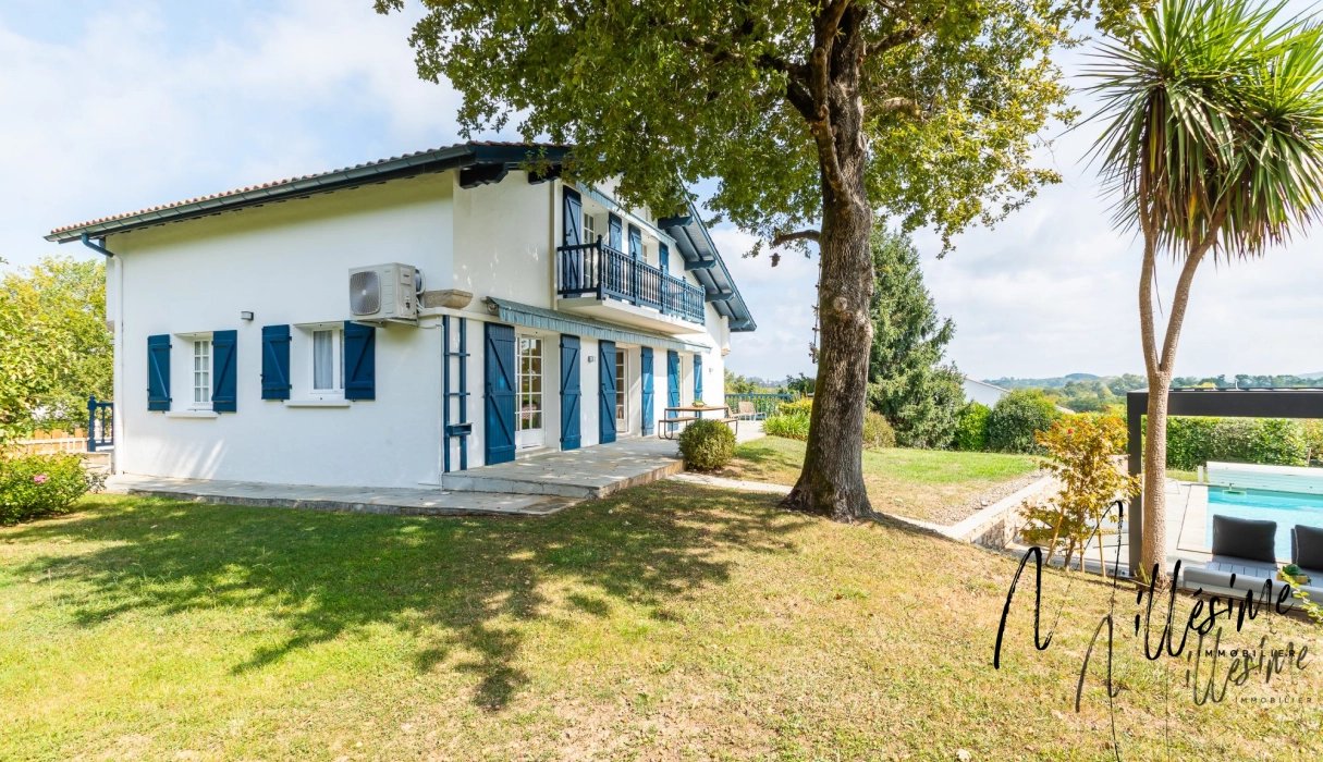 Maison à vendre, 200m², Arbonne