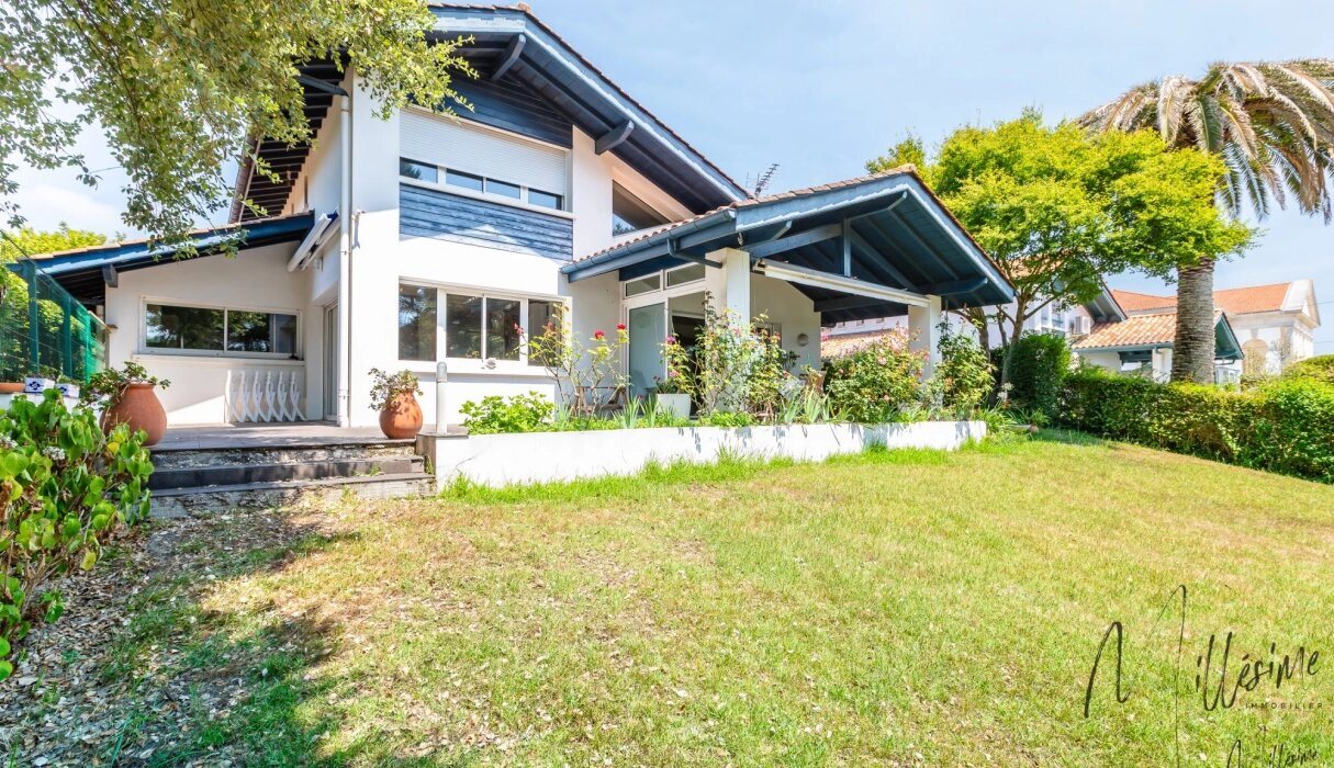 Maison à vendre, 161m², Biarritz