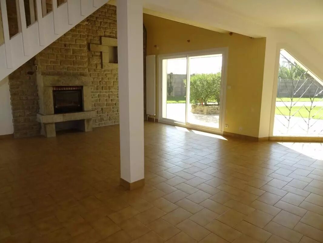 Maison à vendre, 173m², Lampaul-Guimiliau