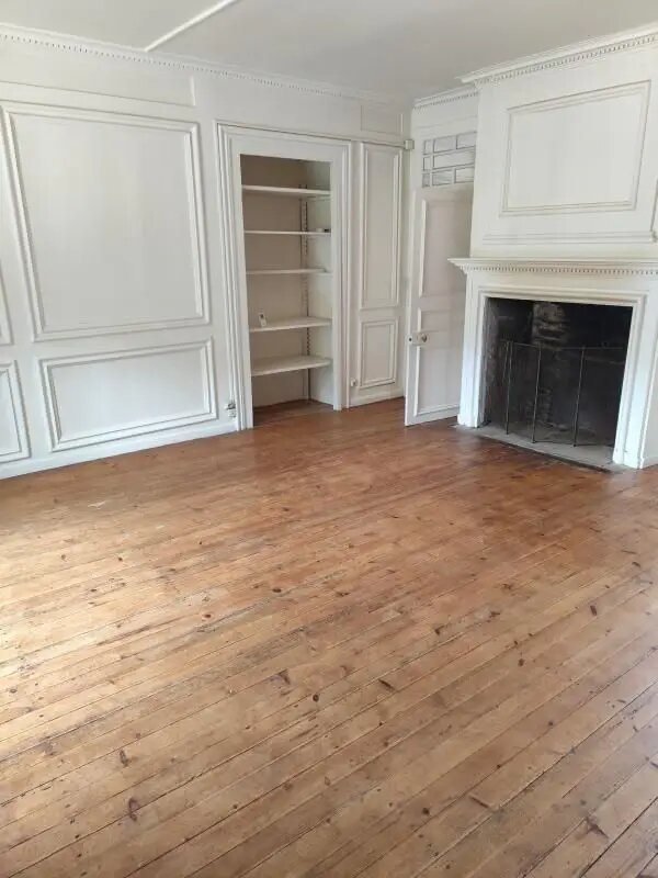 Appartement à louer, 87m², Plouvorn