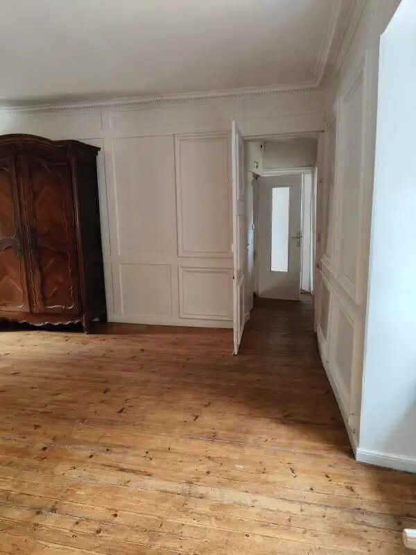Appartement à louer, 87m², Plouvorn