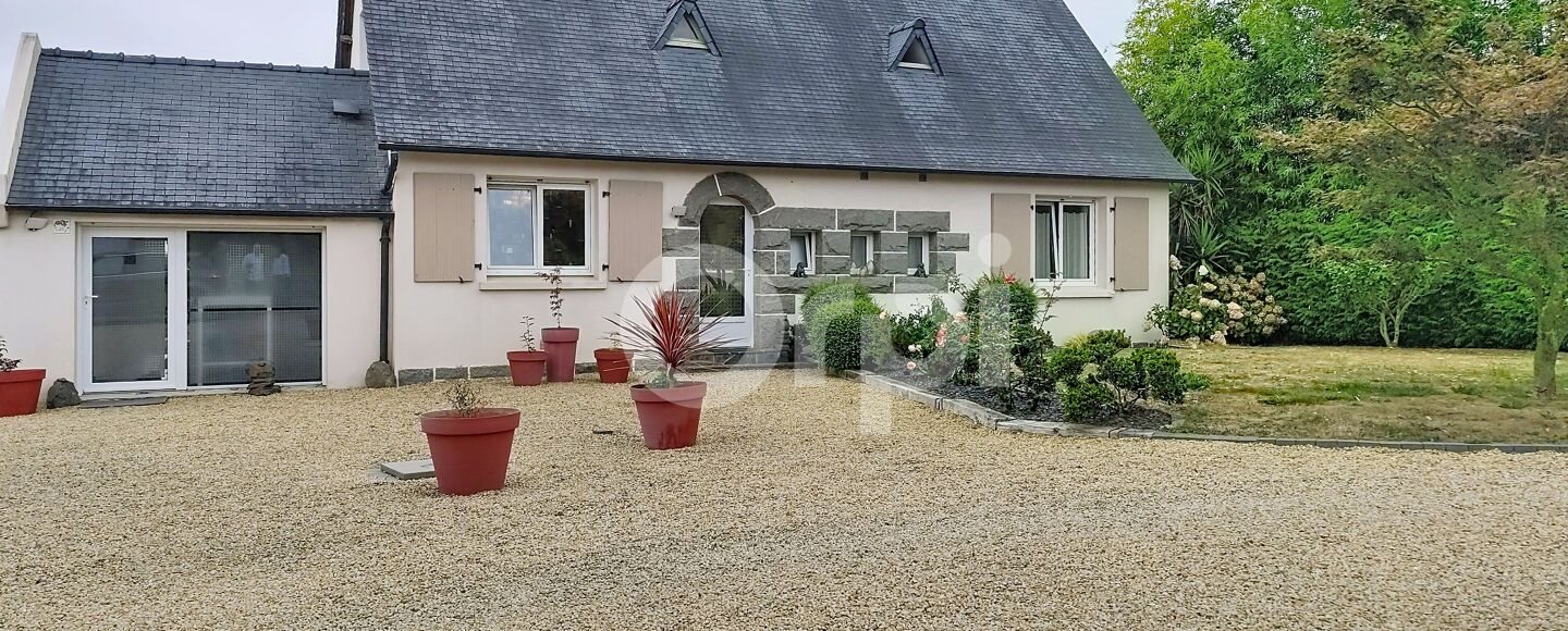 Maison à vendre, 165m², Plougourvest