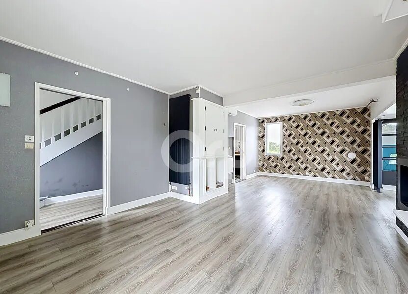 Maison à vendre, 193m², Kersaint-Plabennec