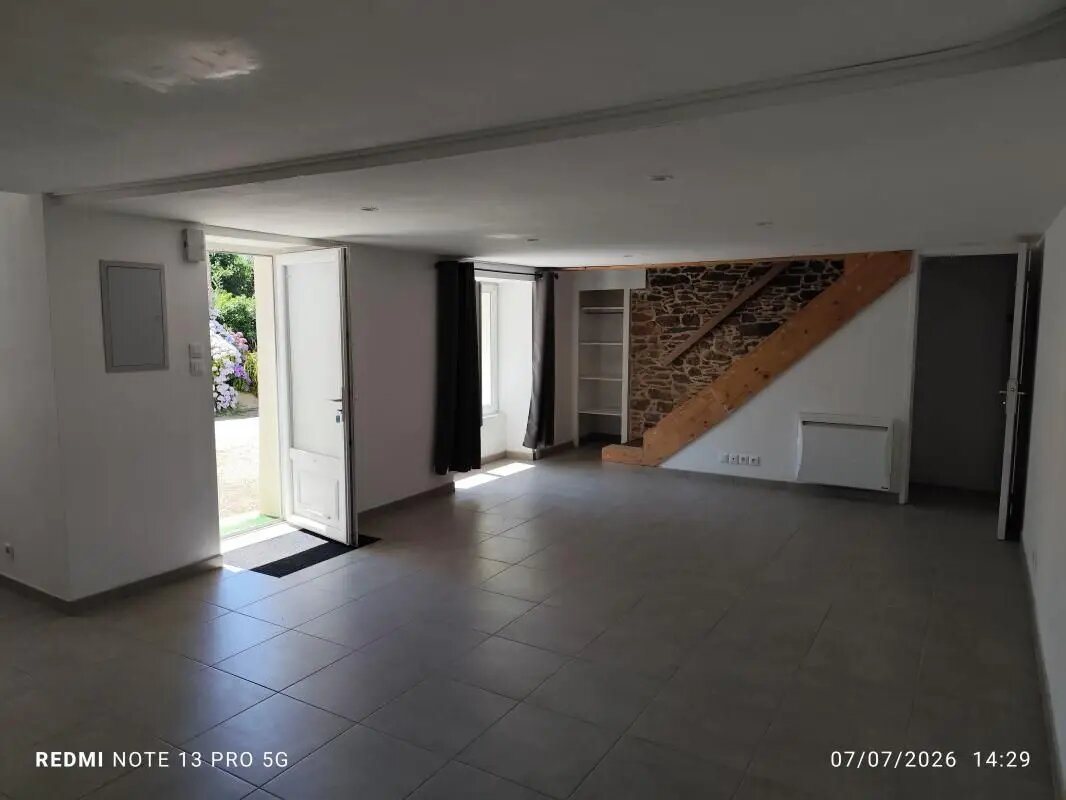 Maison à louer, 74m², Le Cloître-Saint-Thégonnec