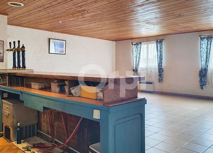 Maison à vendre, 180m², Saint-Derrien