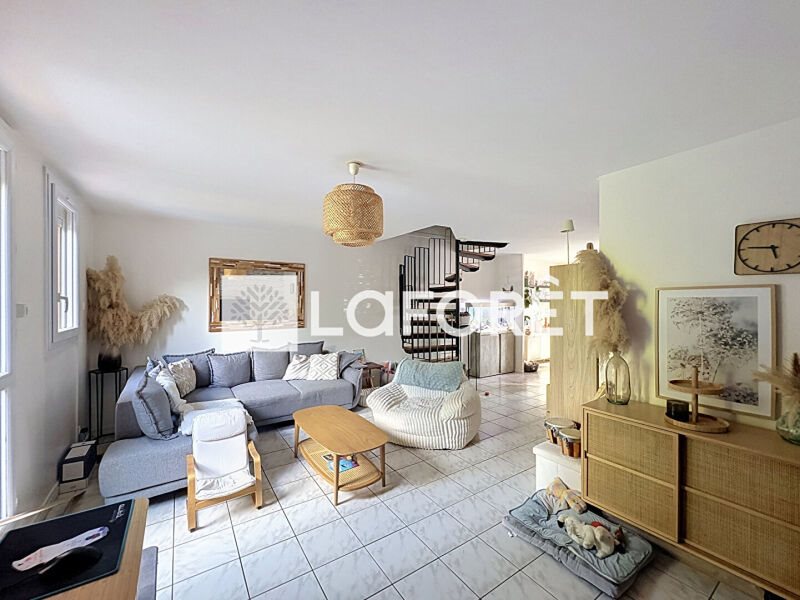Appartement à vendre, 88m², Combs-la-Ville