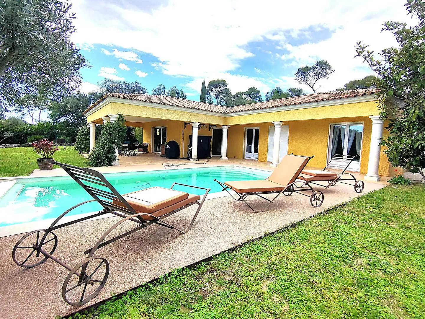 Maison à vendre, 119m², Flassans-sur-Issole