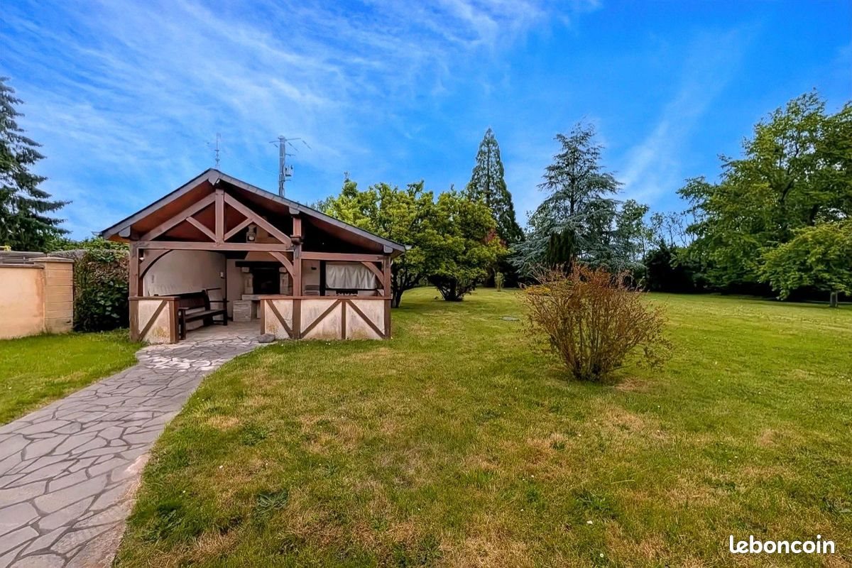 Maison à vendre, 154m², La Chapelle-aux-Choux