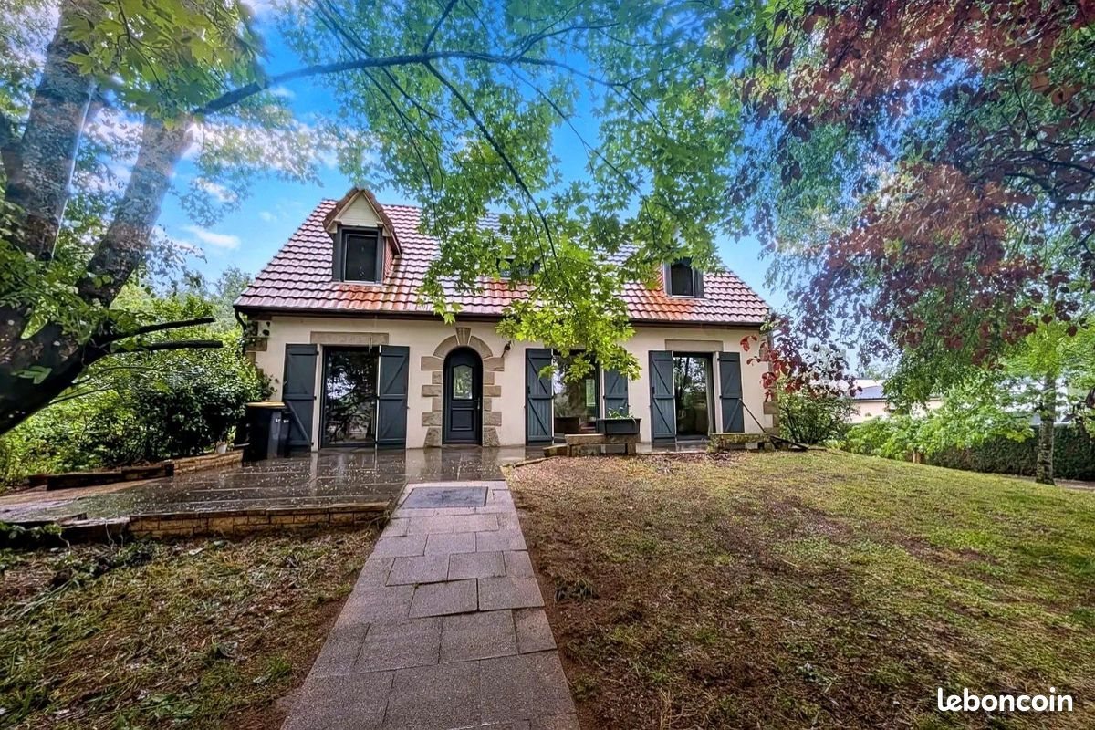 Maison à vendre, 143m², Mayet