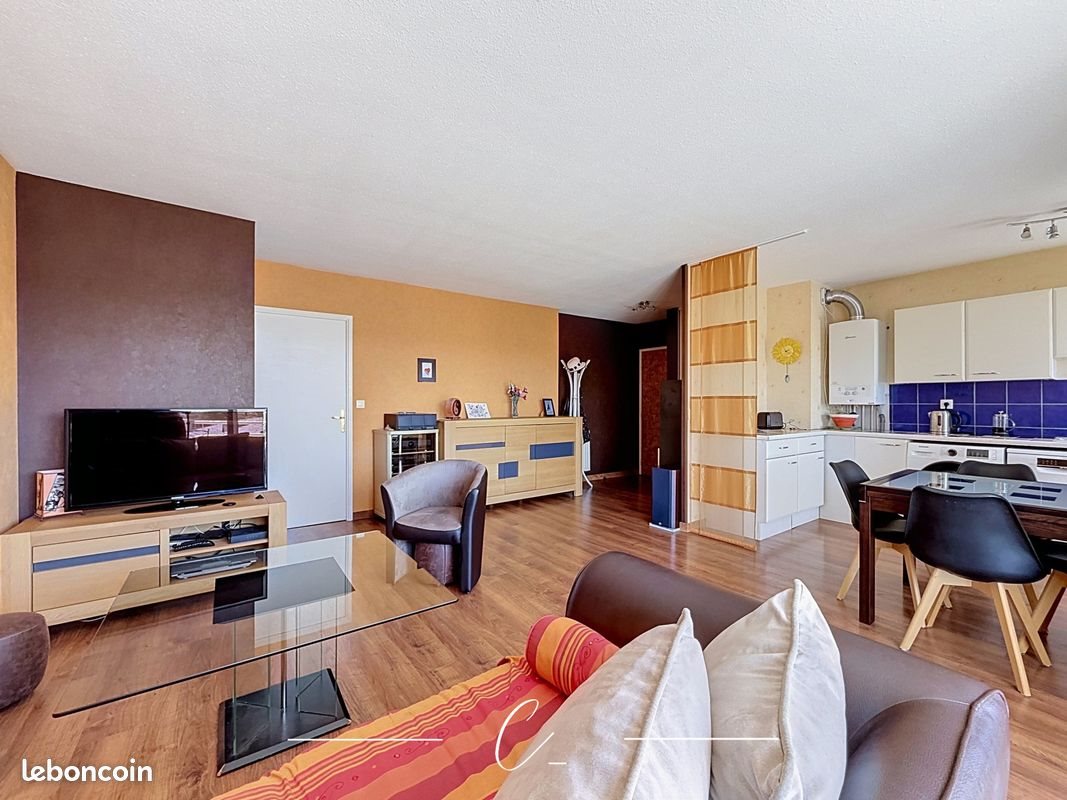 Appartement à vendre, 75m², Meythet