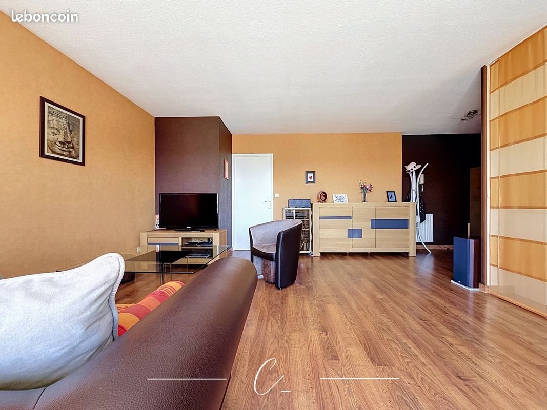 Appartement à vendre, 75m², Meythet
