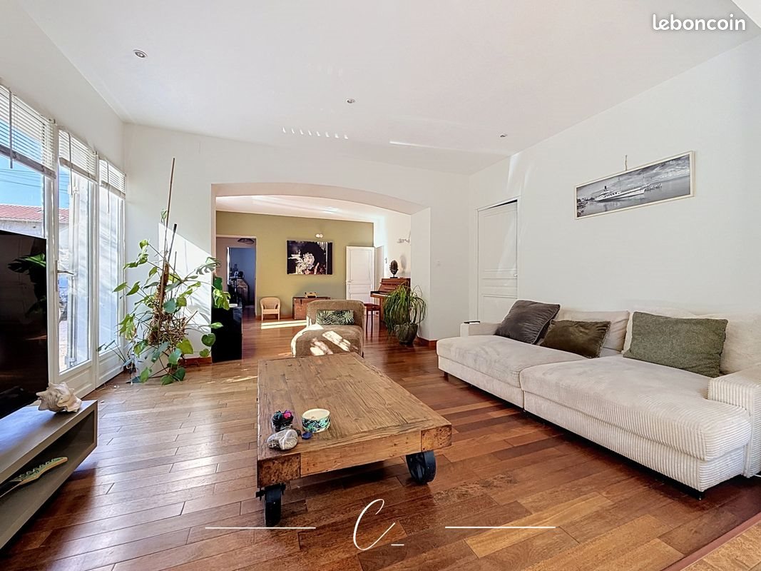Maison à vendre, 215m², Charbonnières-les-Bains