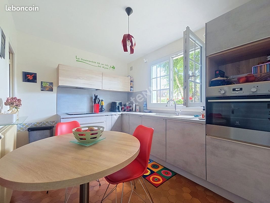 Maison à vendre, 102m², Chaumontel