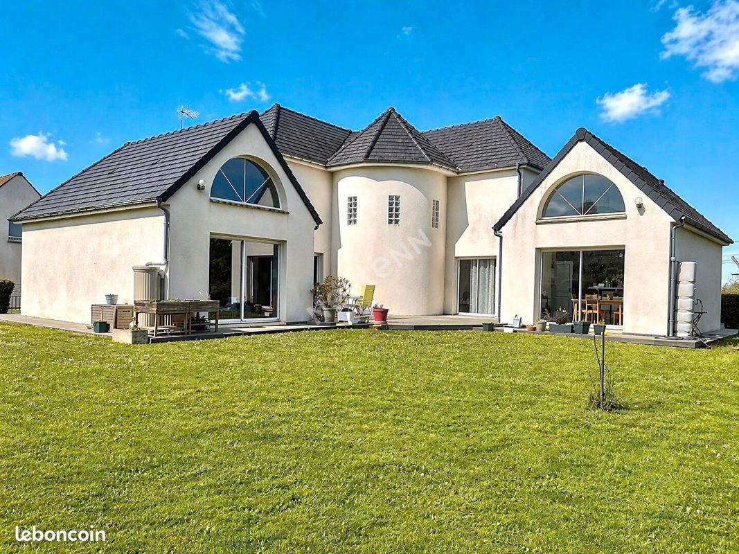 Maison à vendre, 240m², Luzarches