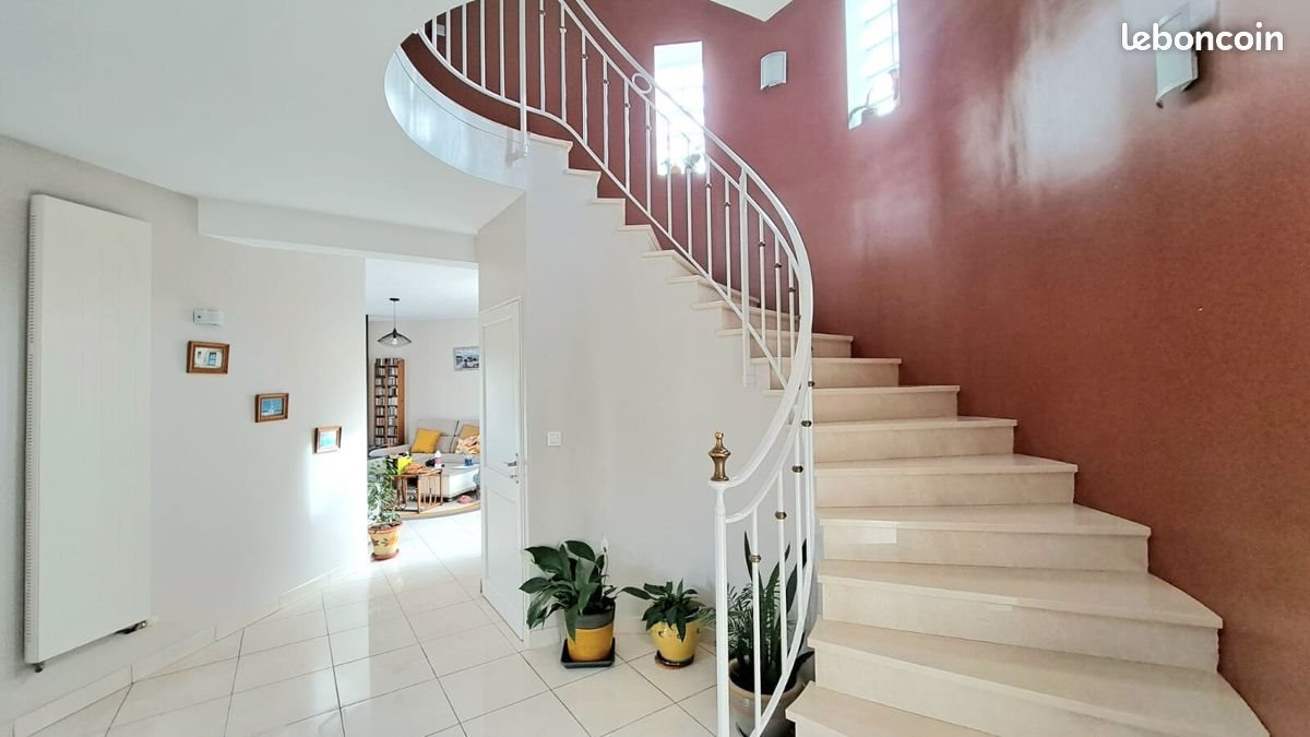 Maison à vendre, 240m², Luzarches