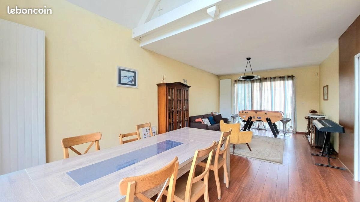 Maison à vendre, 240m², Luzarches