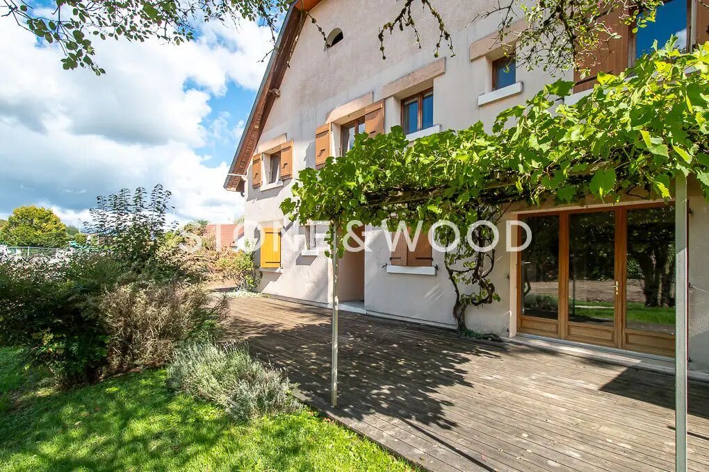 Maison à vendre, 230m², La Roche-sur-Foron
