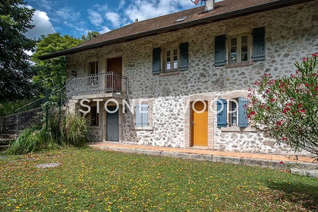 Maison à vendre, 246m², La Roche-sur-Foron