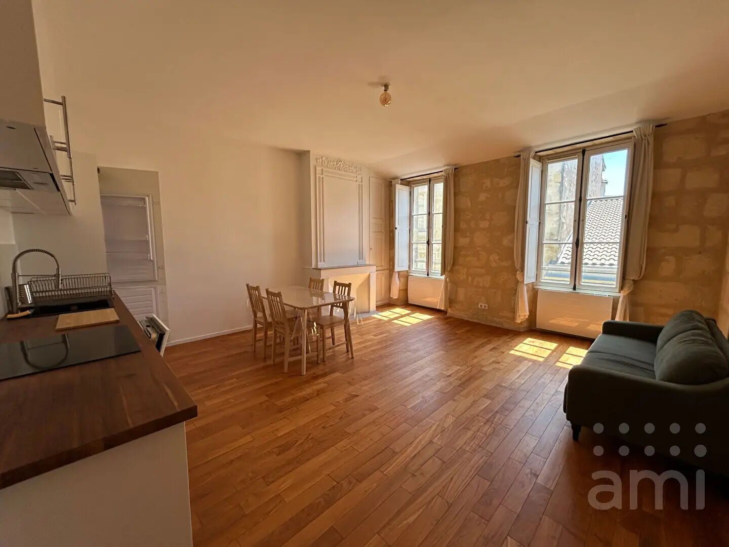 Appartement à louer, 49m², Bordeaux