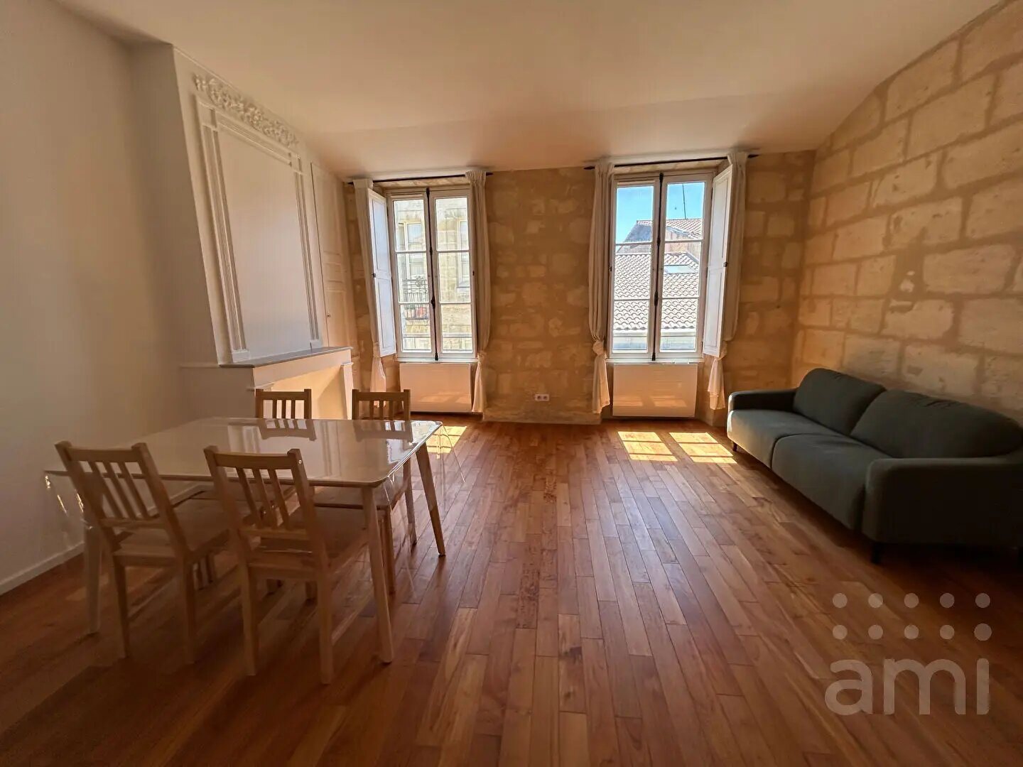 Appartement à louer, 49m², Bordeaux